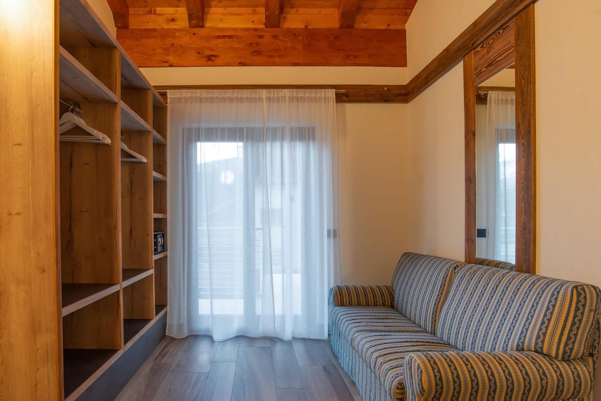 Hotel Relais Du Foyer à Châtillon Chambre photo