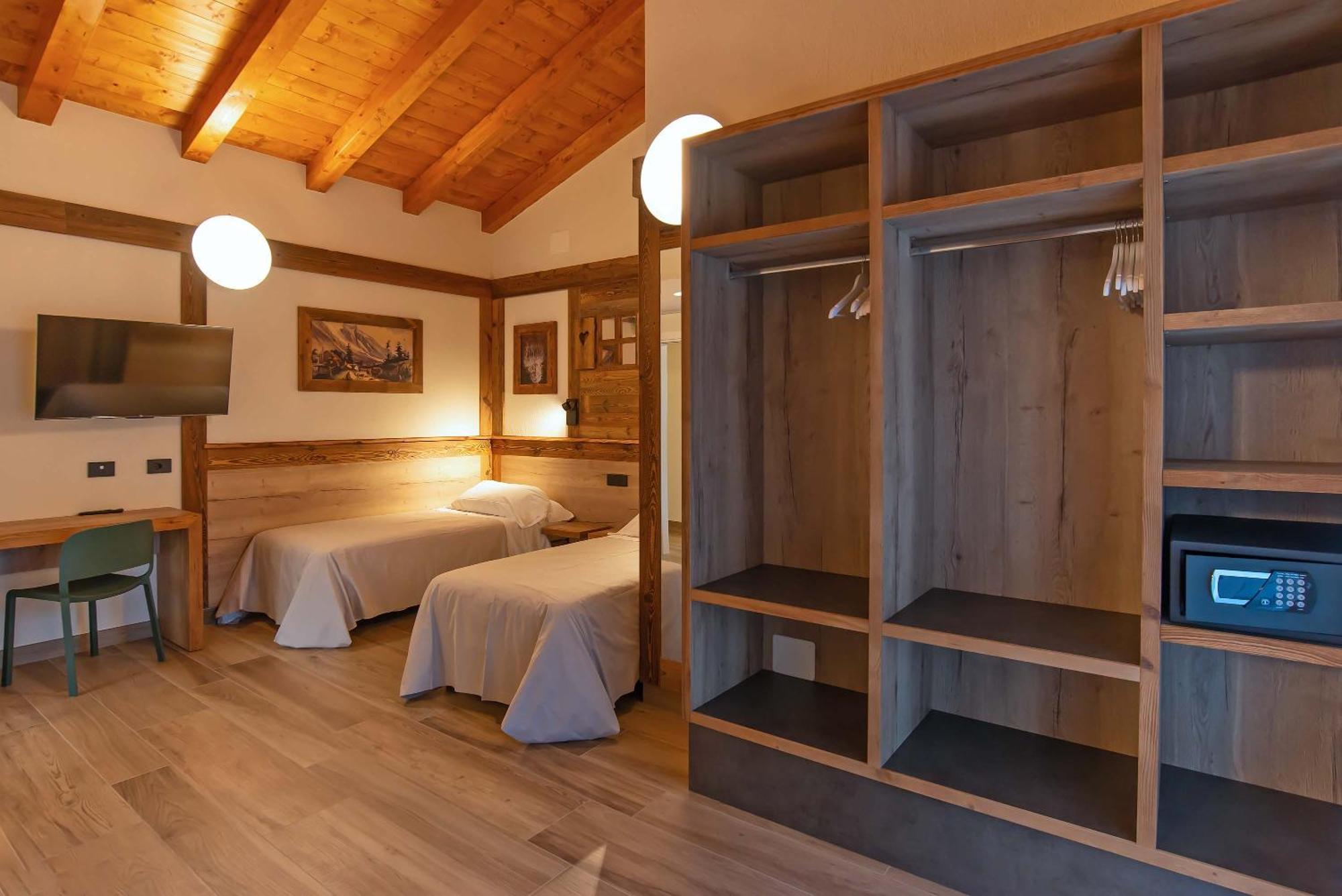 Hotel Relais Du Foyer à Châtillon Chambre photo