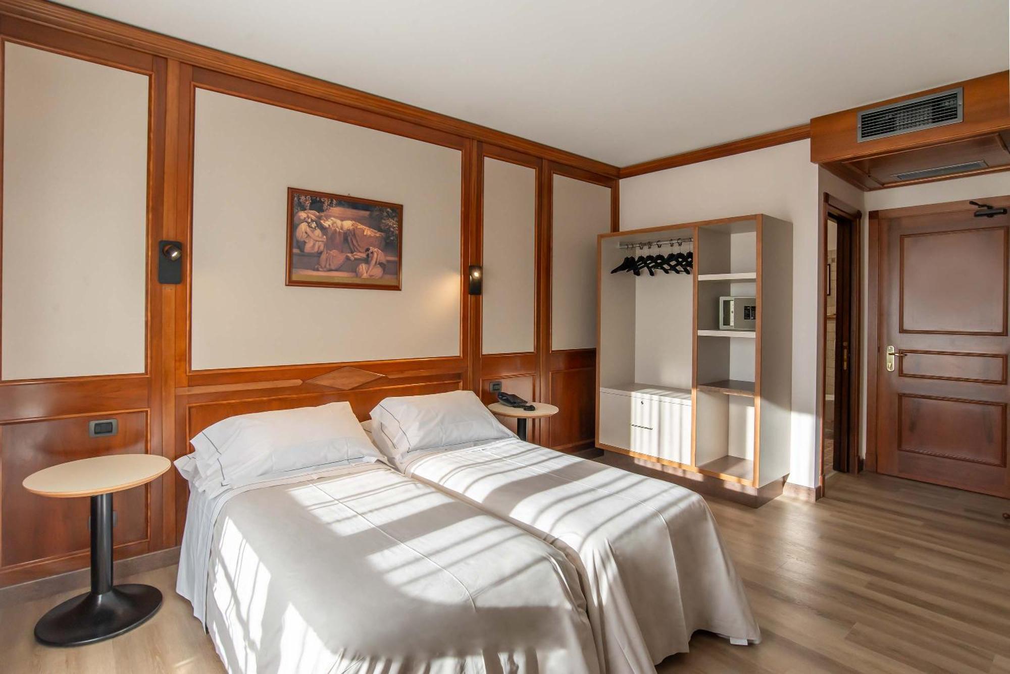 Hotel Relais Du Foyer à Châtillon Extérieur photo