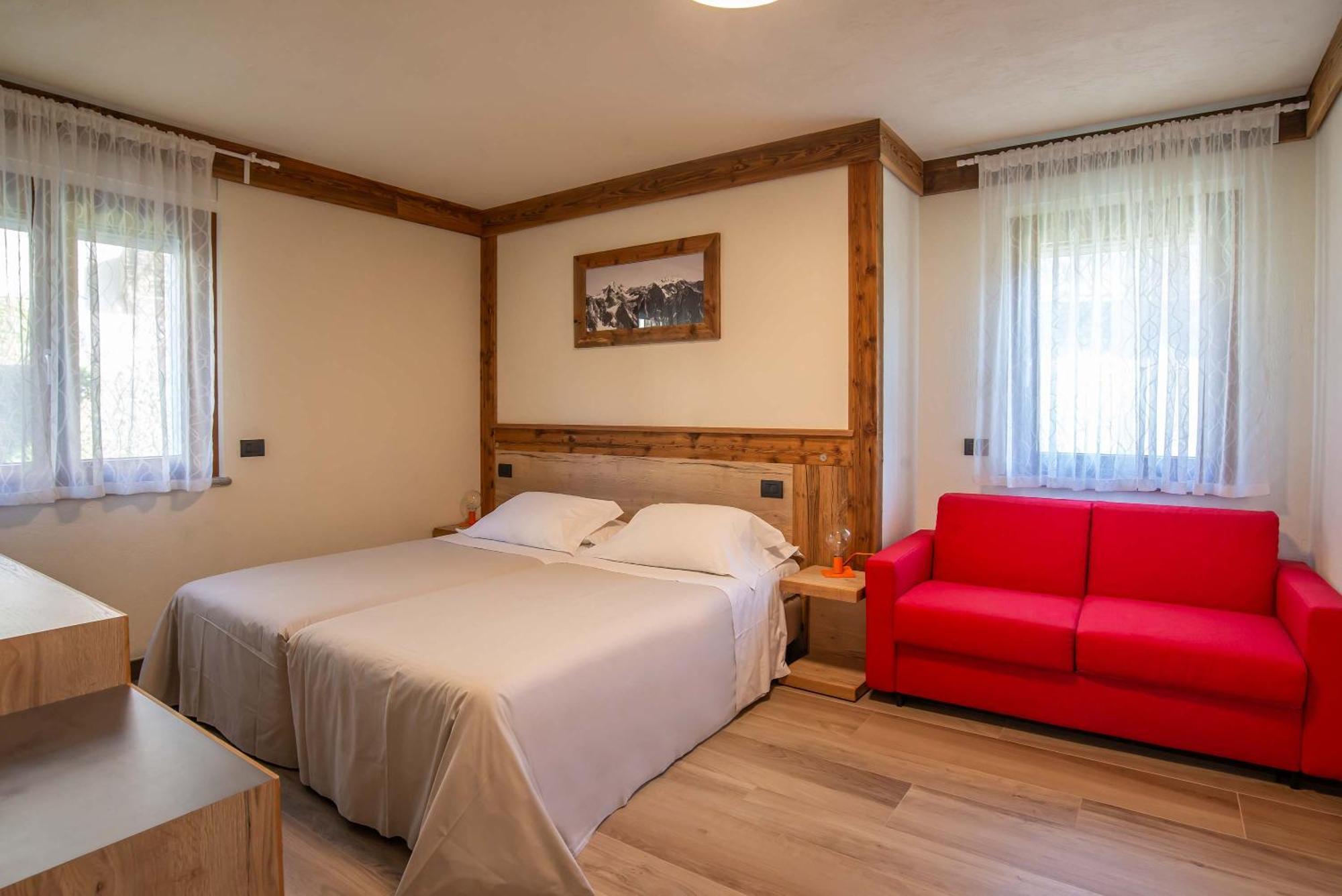 Hotel Relais Du Foyer à Châtillon Extérieur photo