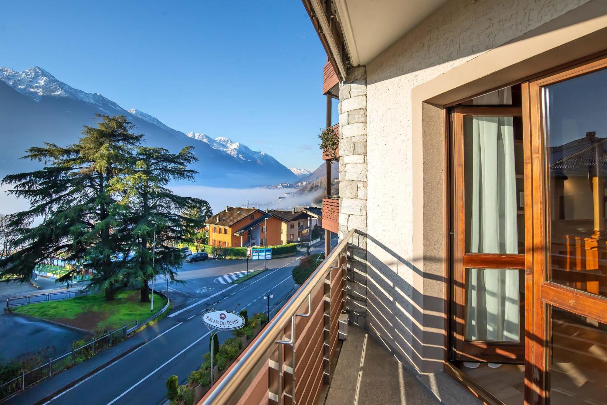 Hotel Relais Du Foyer à Châtillon Extérieur photo